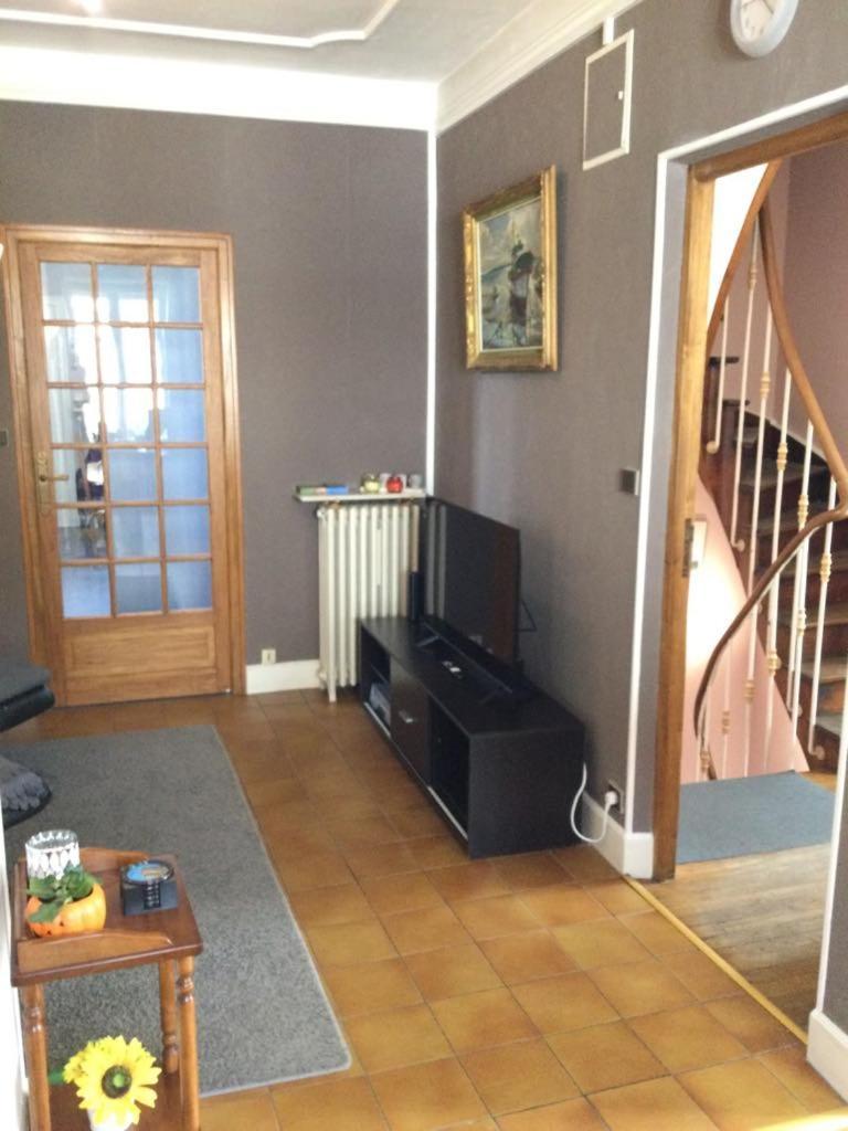 Ferienwohnung Couleur Framboise Longwy Exterior foto